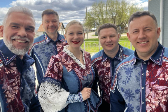 &Acy;&ncy;&scy;&acy;&mcy;&bcy;&lcy;&softcy; &Acy;&period;&Zcy;&acy;&vcy;&ocy;&lcy;&ocy;&kcy;&icy;&ncy;&acy; &laquo;&Vcy;&IEcy;&CHcy;&IOcy;&Rcy;&Kcy;&Acy;&raquo; &Kcy;&ocy;&ncy;&tscy;&iecy;&rcy;&tcy;- &pcy;&rcy;&acy;&zcy;&dcy;&ncy;&icy;&kcy;&excl;